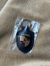 Porsche  Wappen - Essential