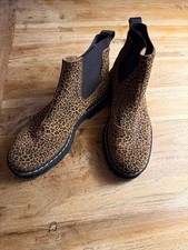 Wie neu, Leo-Stiefeletten von Hogan, Gr. 39 1/2, NP 329 Euro