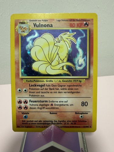 Pokémon karte vulnona - pokémon, •