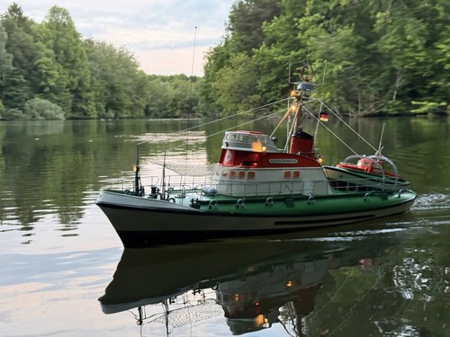 Seenotrettungskreuzer graupner - seenotrettungskreuzer,