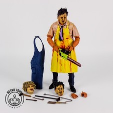 NECA Ultimate Leatherface The