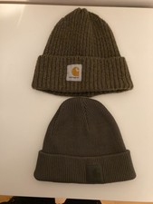 Zwei Carhartt Mützen