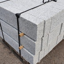 Granit Bordstein Naturstein 10