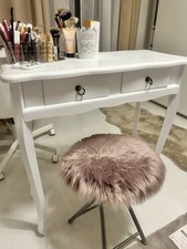 Kleiner Tisch / Schminktisch