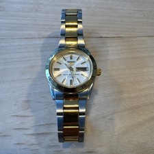 Seiko 5 Sport weißes Zifferblatt Damenuhr