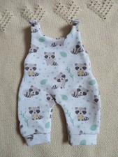 Neu- und hochwertige Kleidung