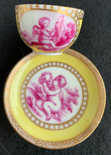 Meissen, Miniaturtasse, 19. Jh. Untertasse wohl Volkstedt 18. Jh.