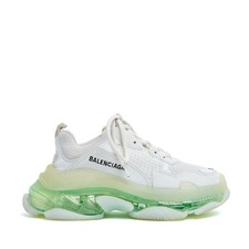 Balenciaga Baskets Triple S