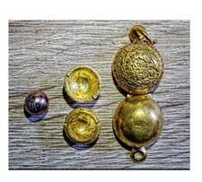 Magisches Amulett Mekasit