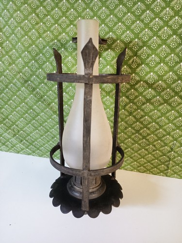Alte wand lampe eisen ritter - eisen,