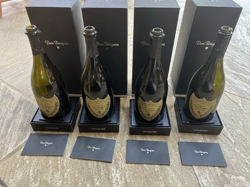 Dom perignon champagner - dom, leere