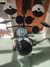 Kompletes E-Drum Schlagzeug