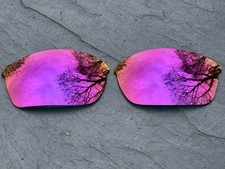 Graviert Polarisiert Purpurrot