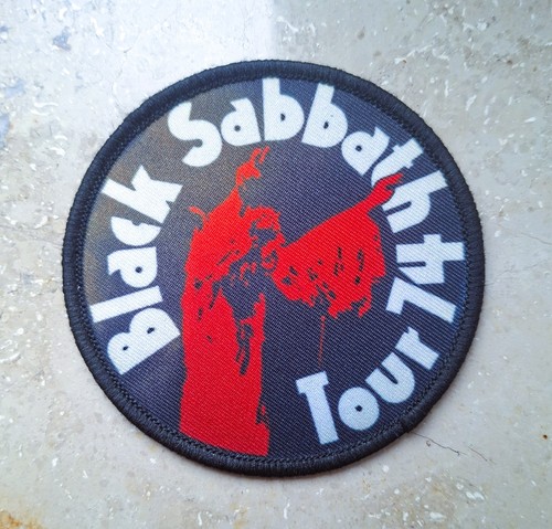 Patch aufnäher black - /, --