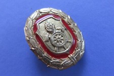 Feuerwehr  Ehrenzeichen  rot