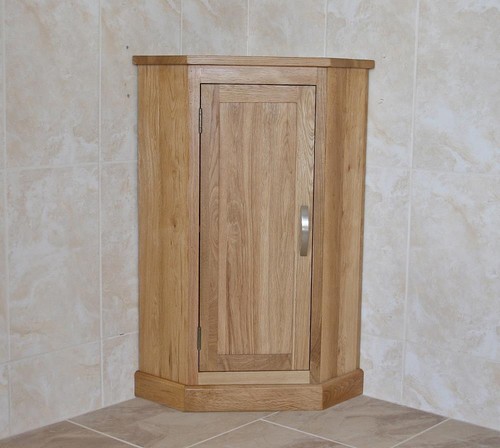 Garderobe eck bad - eck,