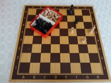 Schachspiel - Holzschachbrett