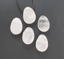  SCHNEEQUARZ TROMMELSTEIN,QUARZ TROMMELSTEIN, ANHÄNGER GEBOHRT