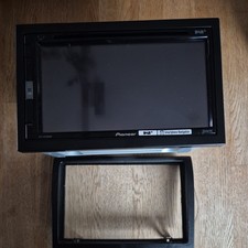 Pioneer 2-DIN Multimedia-Autoradio mit Touchscreen und Integriertem DAB+ Radio