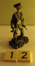 Skelett / Pirat / Freibeuter aus Kunststein Form 12
