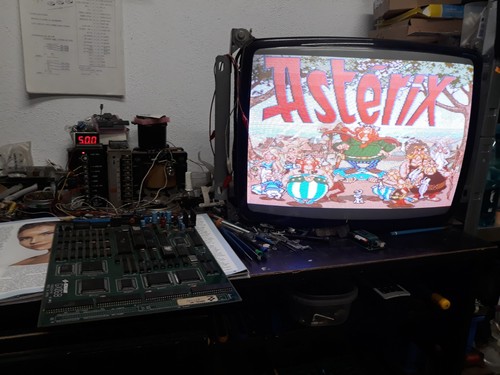Asterix konami game pcb - ,