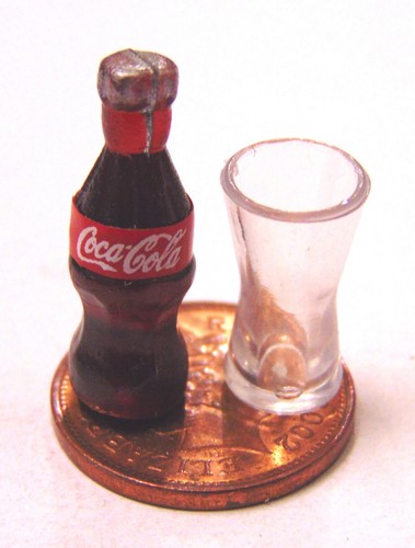 Puppenhaus klein coke flasche - puppenhaus,
