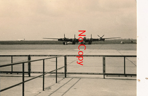 Foto flugzeug viermotorig - foto,