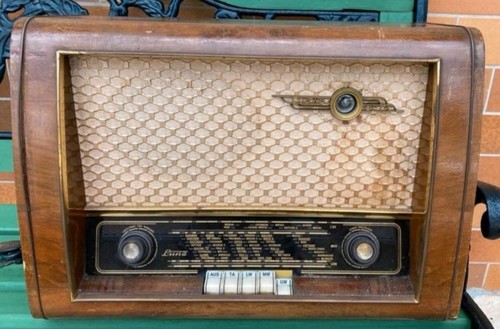Radio röhre loewe - radio, opta