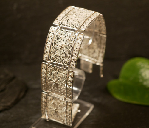 Zauberhaftes 835 silber - 835,