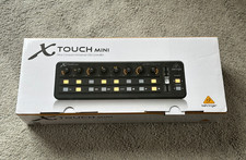 Behringer X-Touch Mini - USB