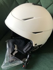 Ski und Snowboard Helm