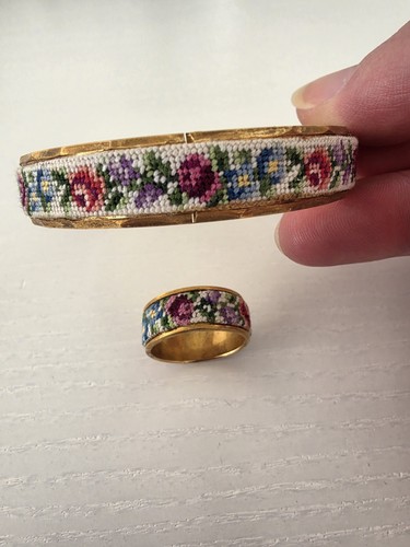 Vintage armreif ring - &, set