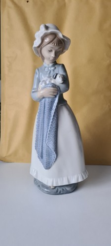 Nao lladro mädchen - nao,