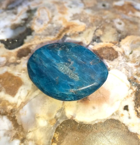 Blauer apatit gramm nrq - gramm,