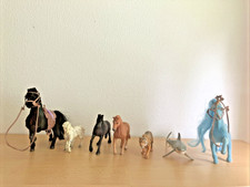 Schleich und Barbiepferde