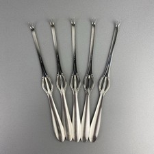 Fünf versilberte Hummergabeln