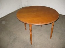 Tisch Vierbeintisch runde