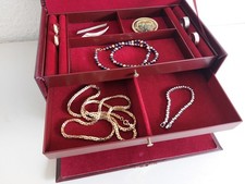 Schmuck Schatulle Kasten mit Schloß