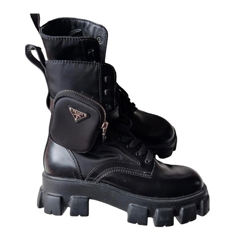 Prada stiefel monolith boots - prada,
