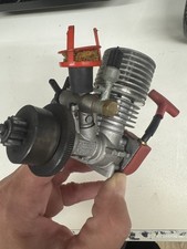 Kyosho GS11x Motor RC Car Auto Verbrennungsmotor V-Motor Verbrenner Modellbau