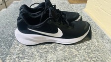 Nike Revolution 7 – Größe