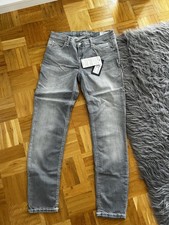 Jeans Neu mit Etikett der