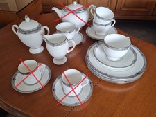 Stilvolles Wedgwood Porzellan Amherst mit Art Deco Muster