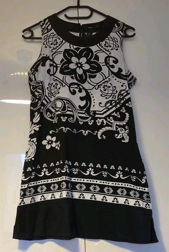 ✔️⚫️⚪️🔘Kleid-Ze