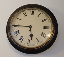Schöne Wanduhr antik