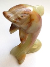 Edelsteinfigur Delphin aus