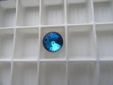 1 Swarovski® Round Stone SEA