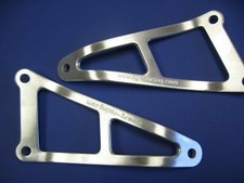 R&G EXHAUST BRACKET FOR SUZUKI
