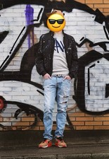 Versace Versus Herren Jacke Windbreaker mit Kapuze Größe S (44) schwarz