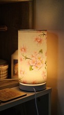 Rosa Kirschblüten Tischlampe